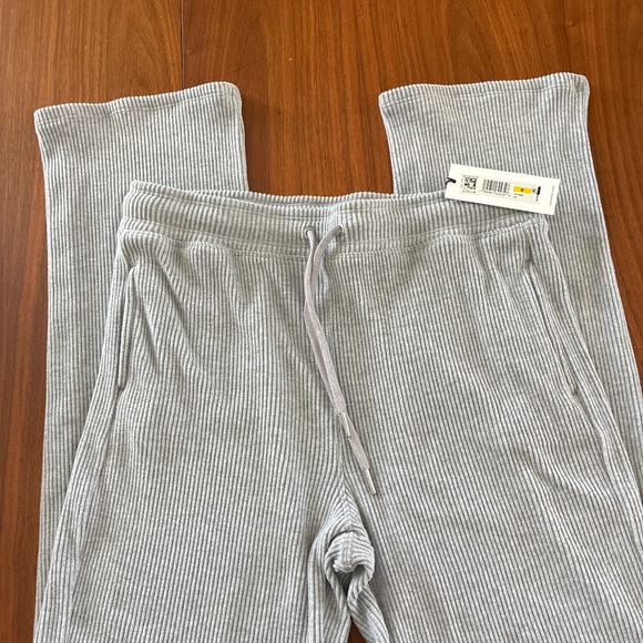 Calvin Klein Women's Performance Ribbed Track Pants Pearl Grey Heather Medium - Picture 1 of 3